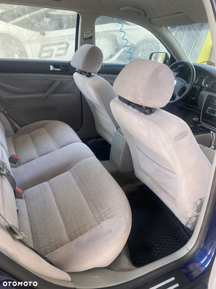 Volkswagen Passat Variant - 15