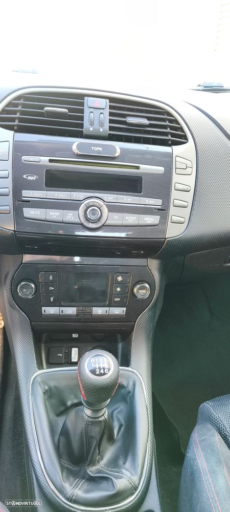 Fiat Bravo 1.6 M-Jet - 23