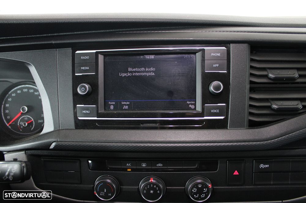 VW Transporter 2.0 TDi Business - 19