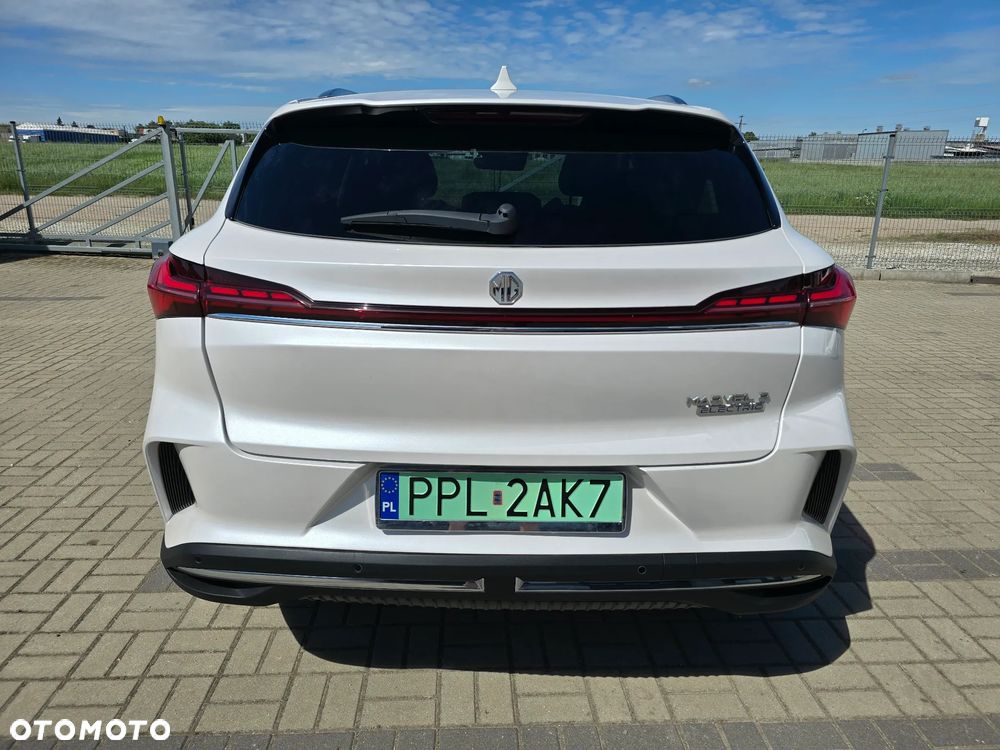 MG Marvel R Luxury - 6