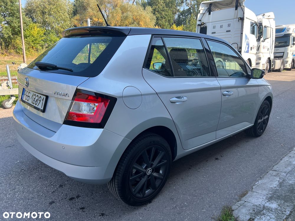 Skoda Fabia 1.2 TSI DSG Monte Carlo - 8