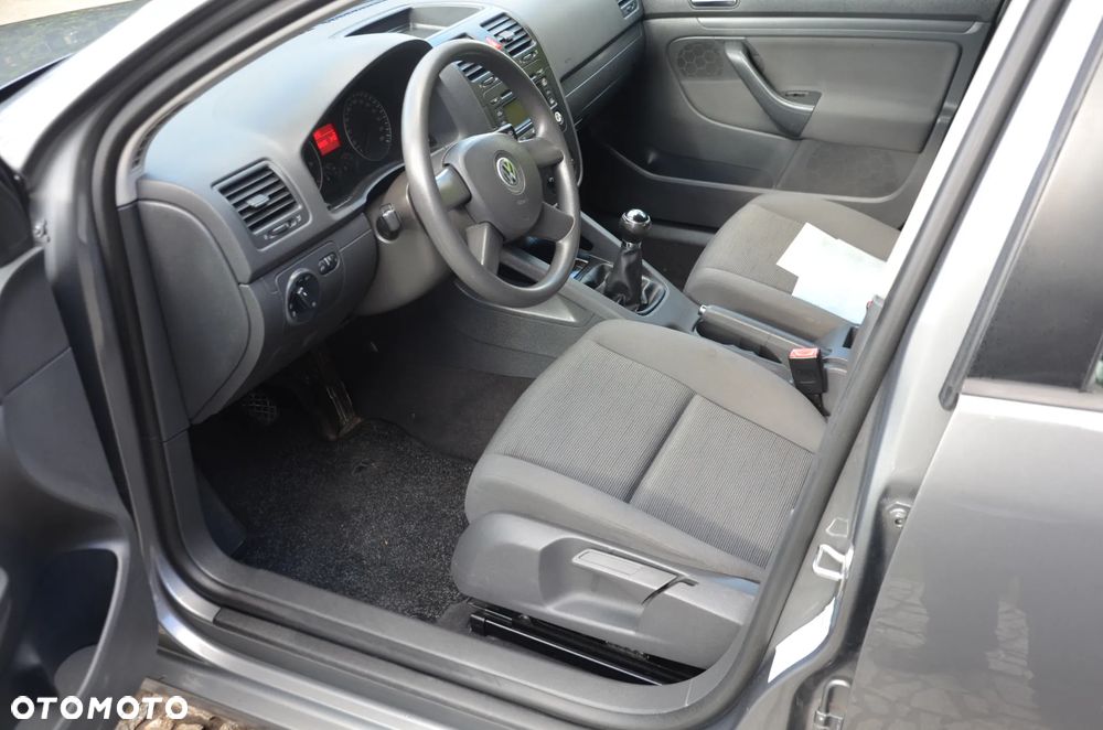 Volkswagen Golf 2005 photo 4
