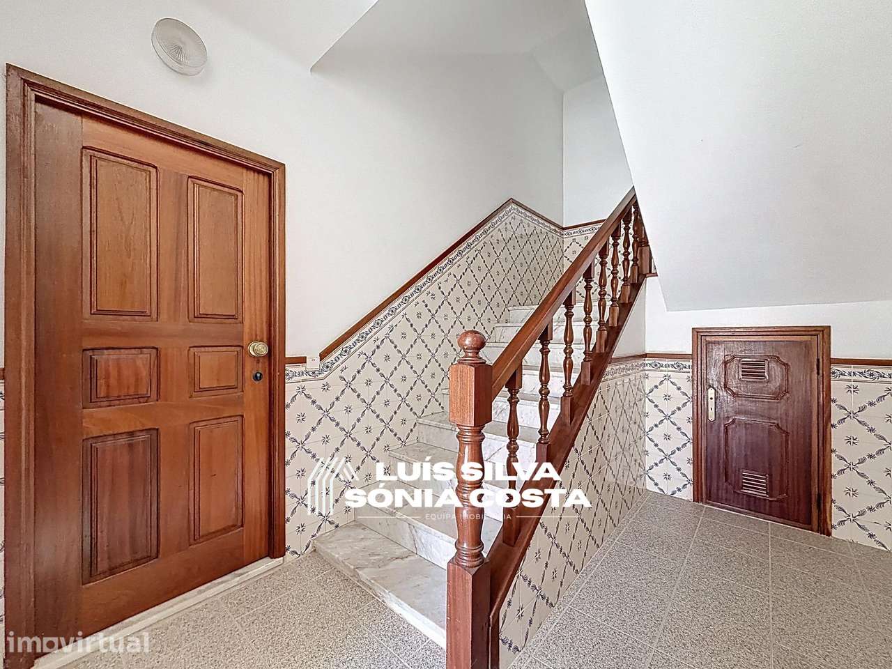 Apartamento T2 com Varanda e Vista Mar a 50m da Praia – Torreira! - Grande imagem: 4/24