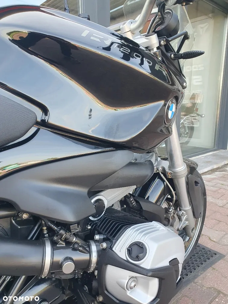 BMW R - 19