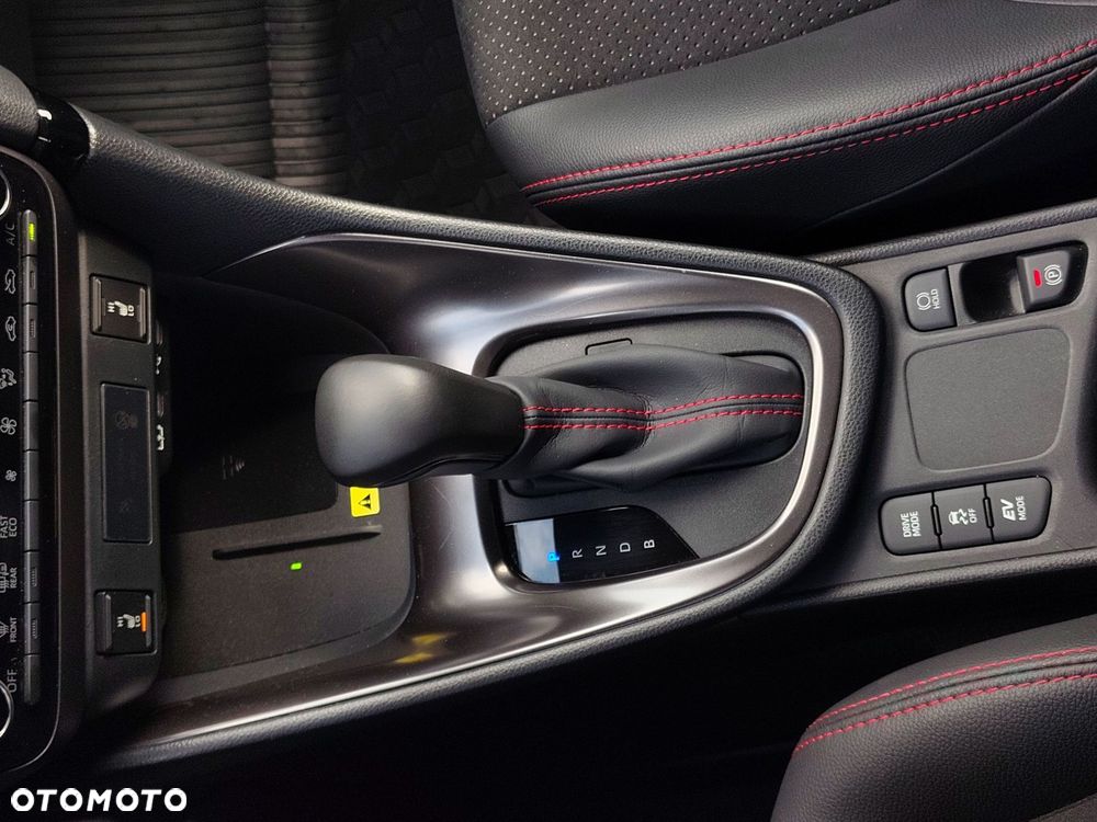 Toyota Yaris - 18