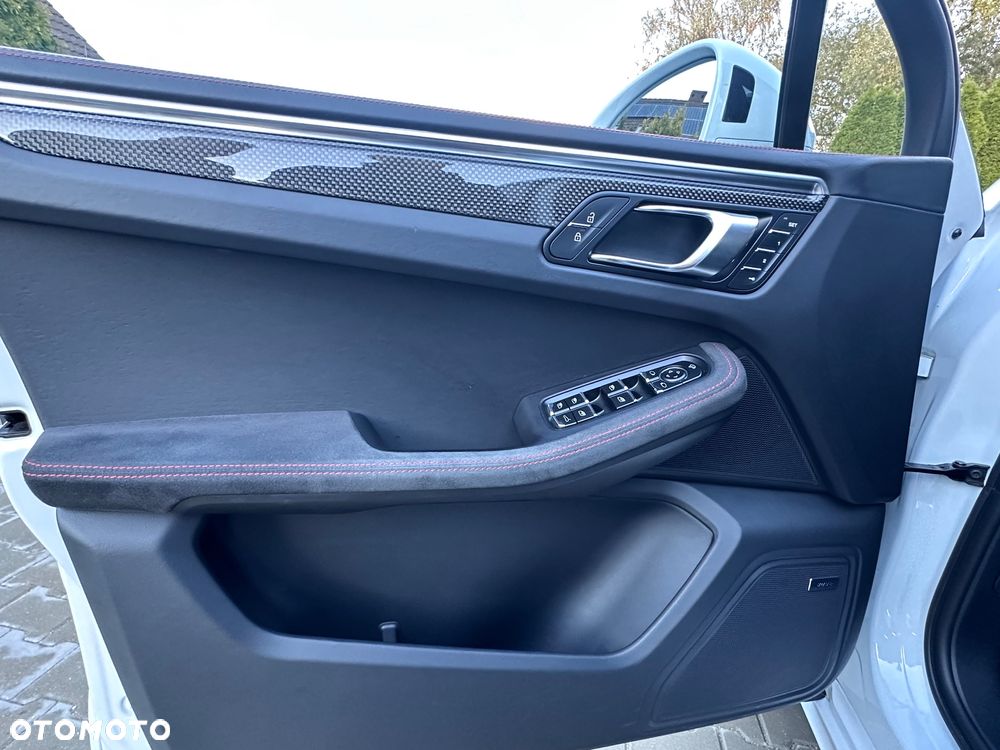 Porsche Macan GTS - 12