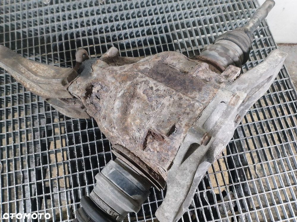 DYFERENCJAŁ TYŁ MERCEDES-BENZ VITO 639 A6393510108 2.2 CDI - 2