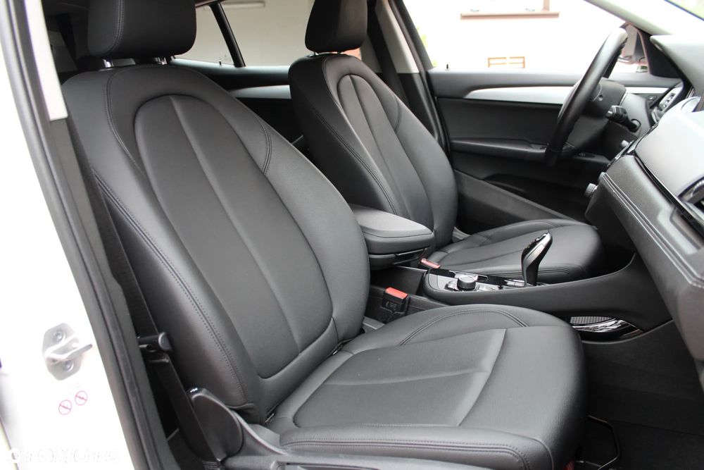 BMW X2 sDrive18i Advantage - 11