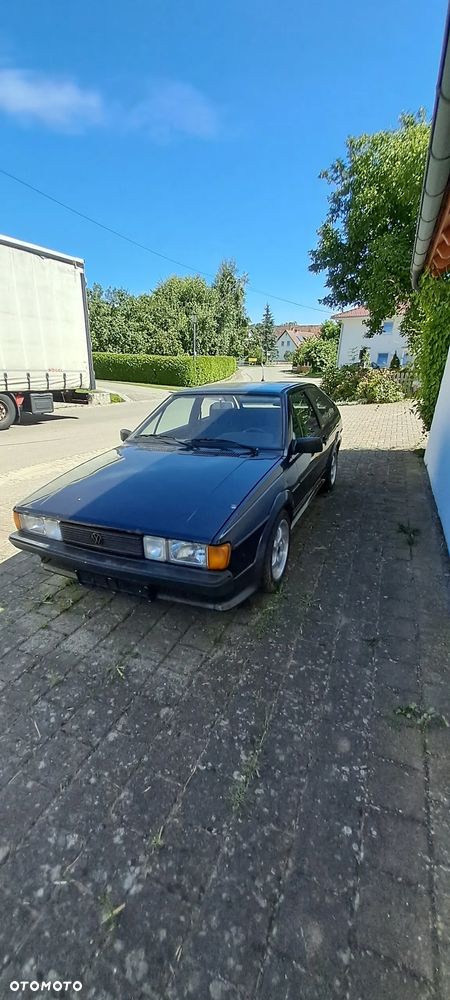 Volkswagen Scirocco 1.8 GT - 2