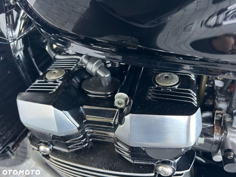 Suzuki GSX - 39
