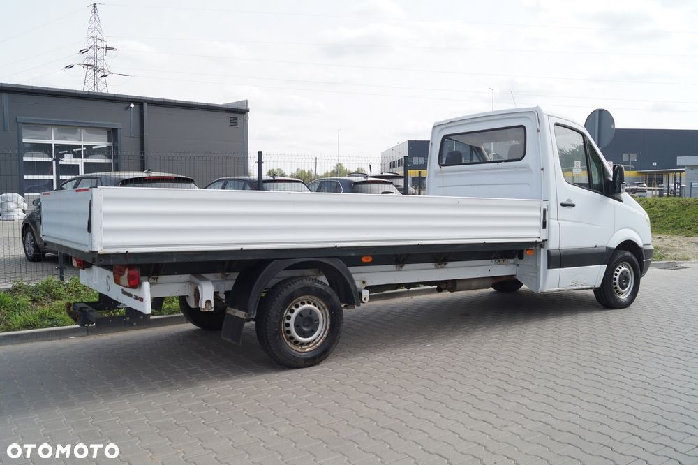 Mercedes-Benz Sprinter - 10