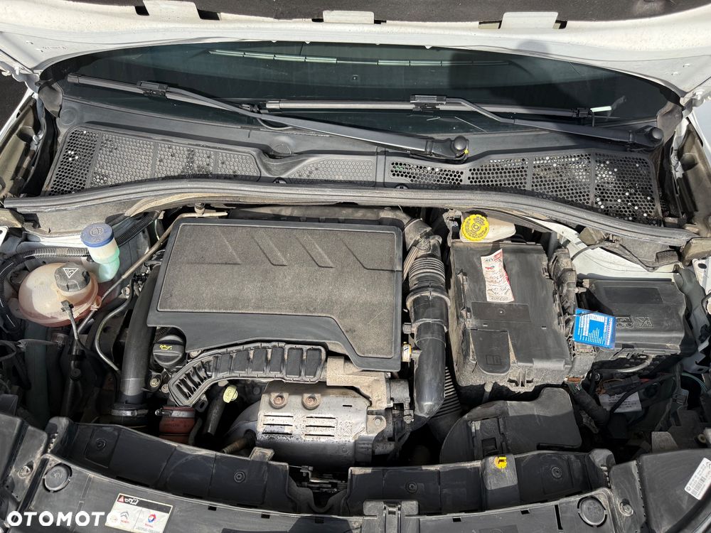 Citroën C4 1.2 PureTech Feel - 12