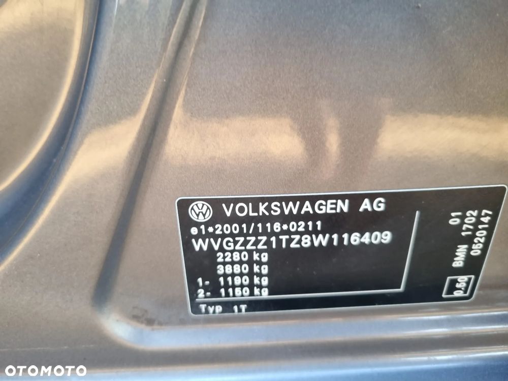 Volkswagen Touran 2.0 TDI DPF Highline DSG - 25