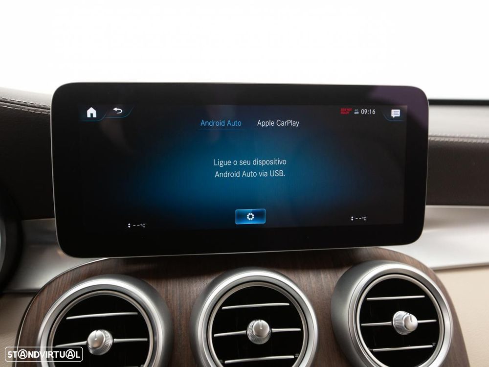 Mercedes-Benz GLC 300 e Coupé 4Matic - 32