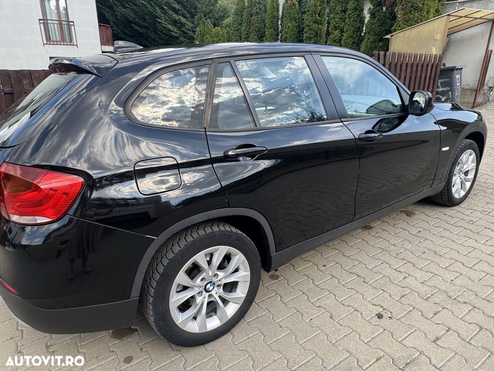 BMW X1 sDrive18d Sport Line - 1