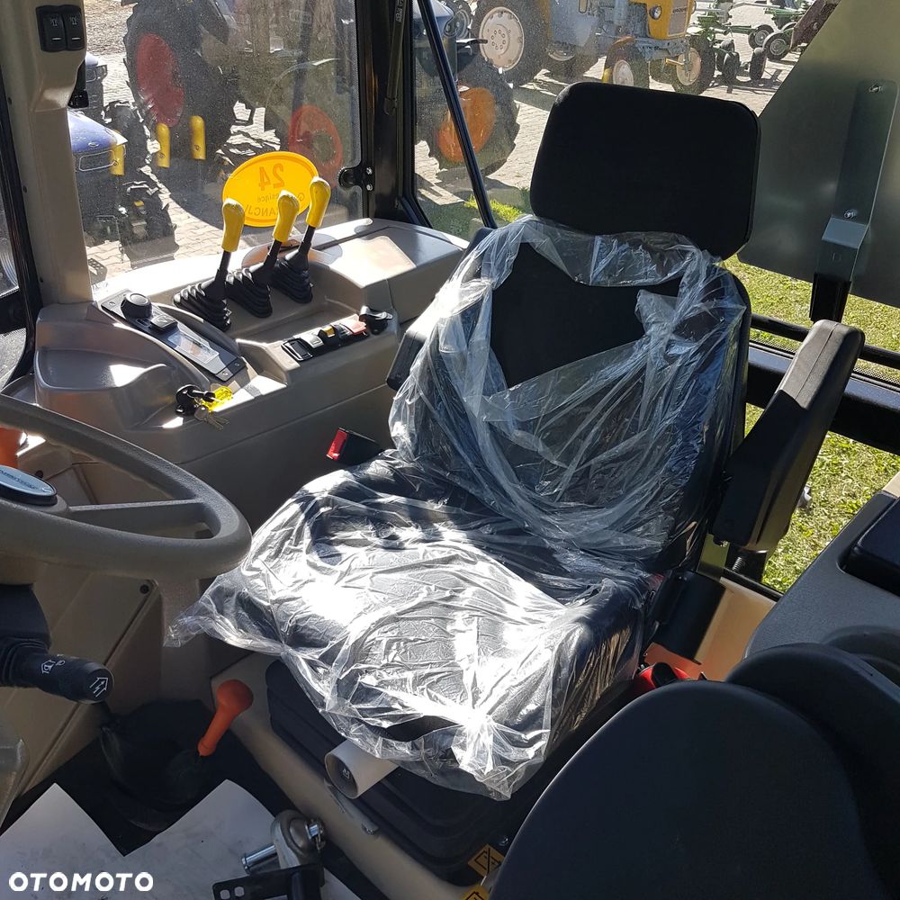 Farmtrac 9130 DT V - 14