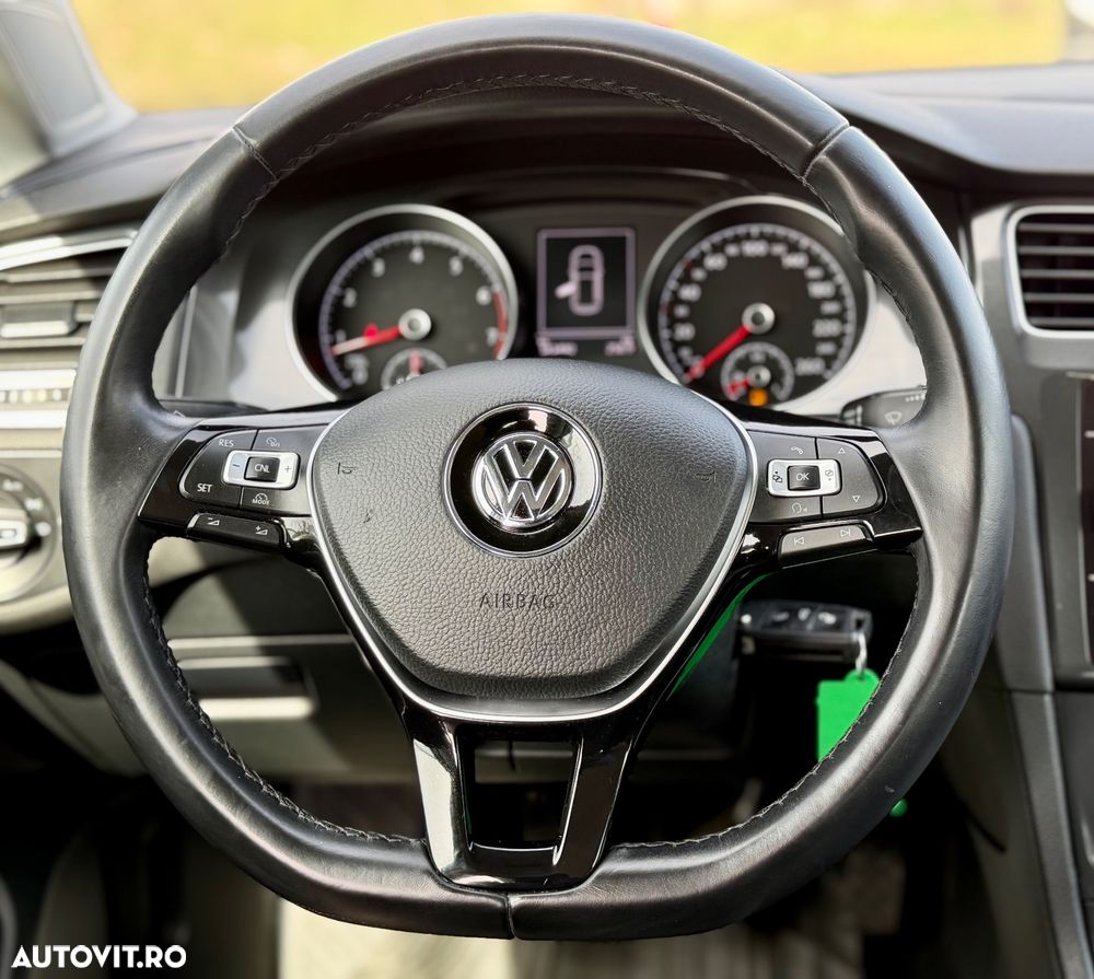 Volkswagen Golf 1.4 TSI (BlueMotion Technology) Highline - 11