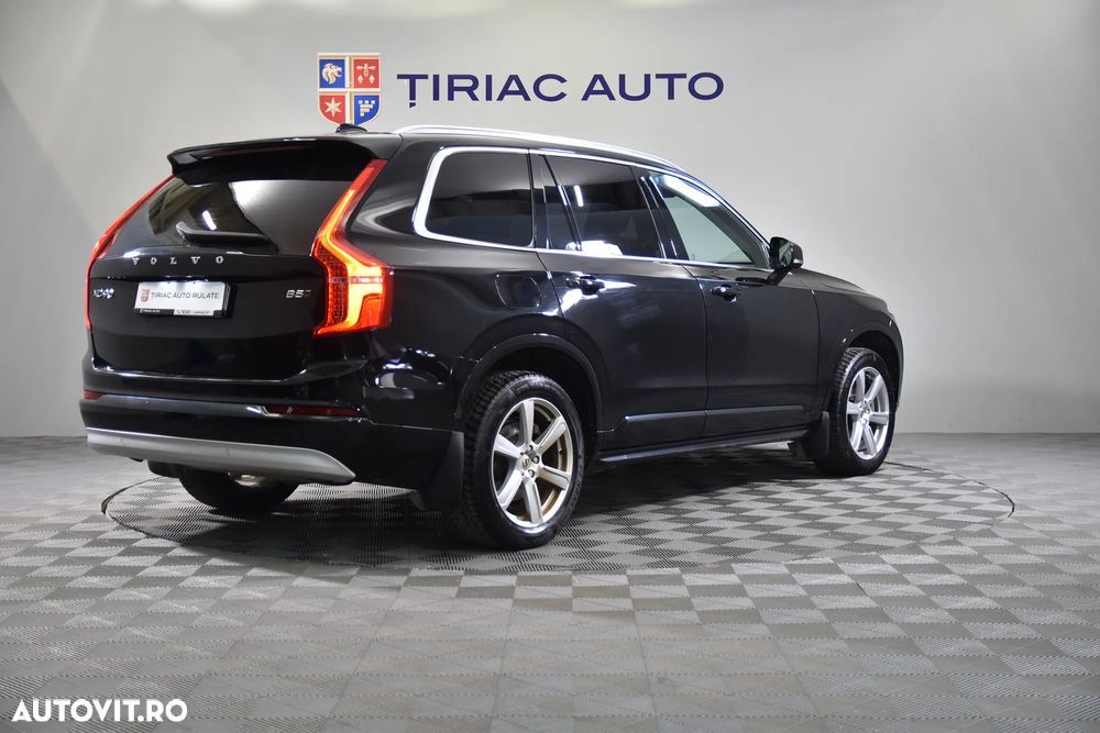 Volvo XC 90 - 6