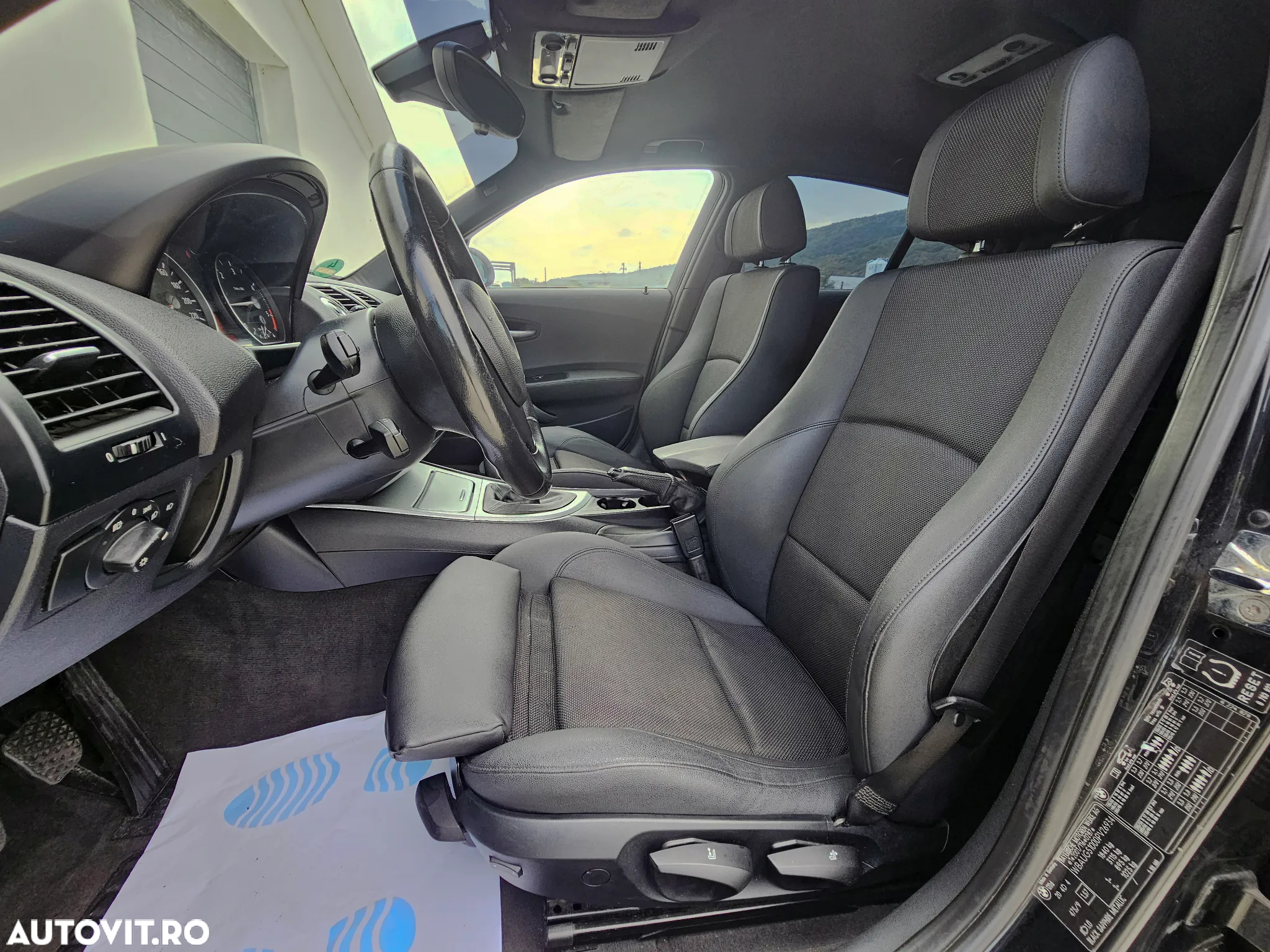 BMW Seria 1 - 11