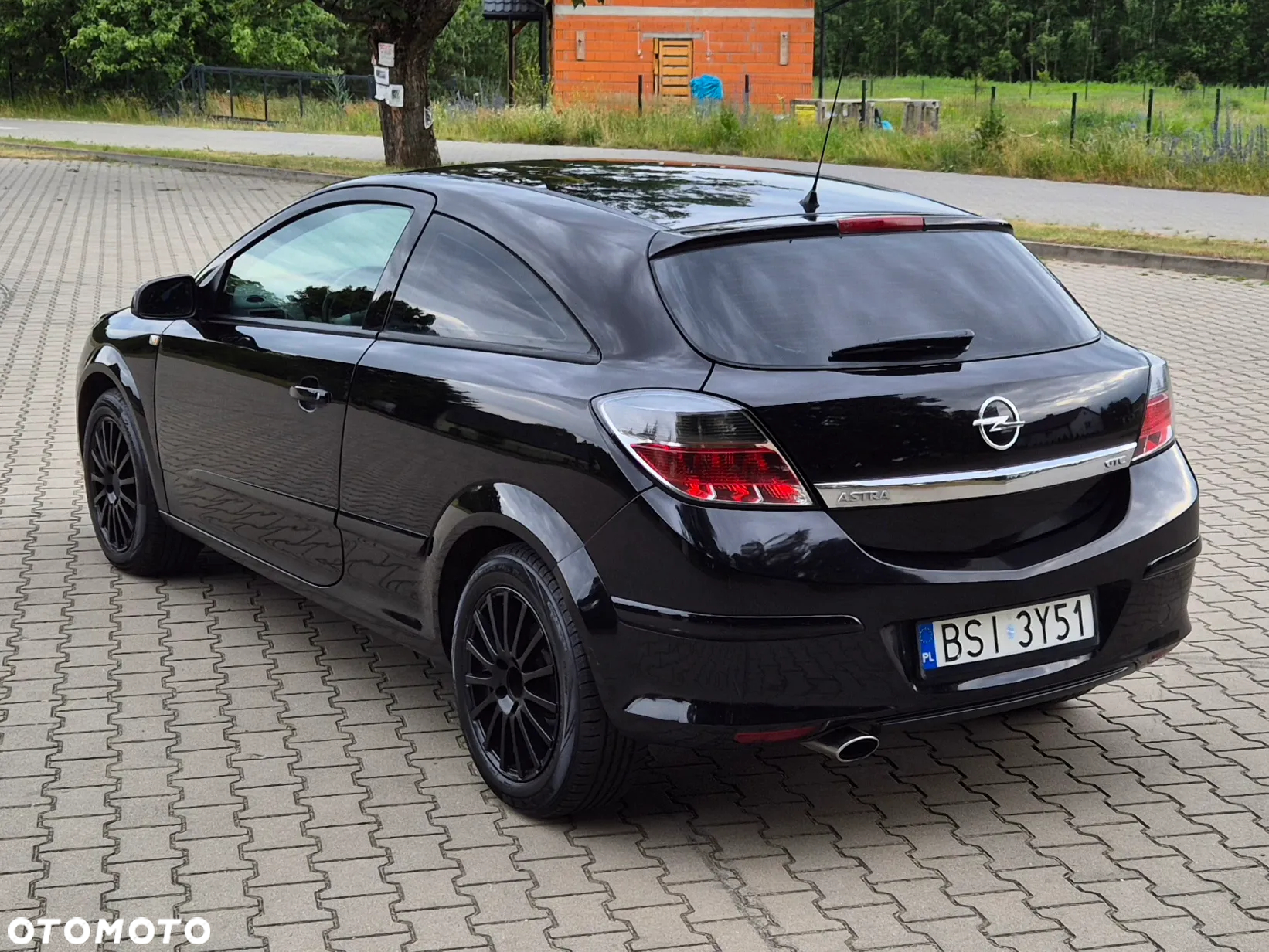 Opel Astra III GTC 1.8 Sport - 14