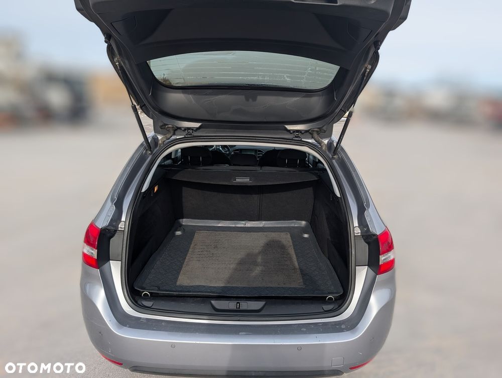 Peugeot 308 1.6 BlueHDi Active S&S - 8