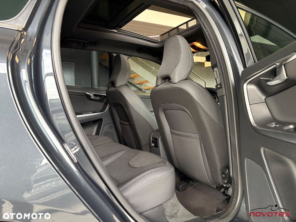 Volvo XC 60 D3 Momentum - 23