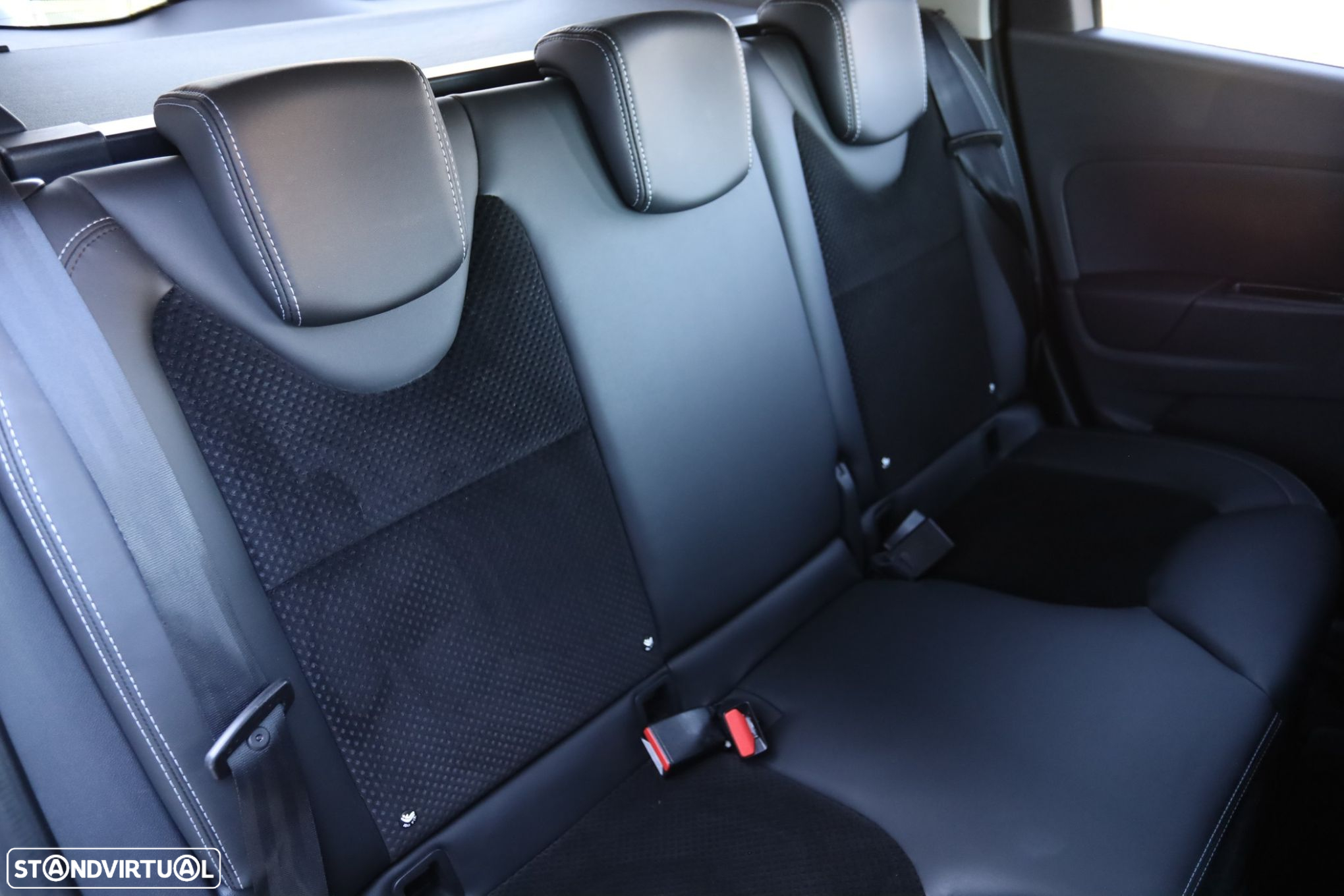 Renault Clio Sport Tourer 1.5 dCi Luxe - 15