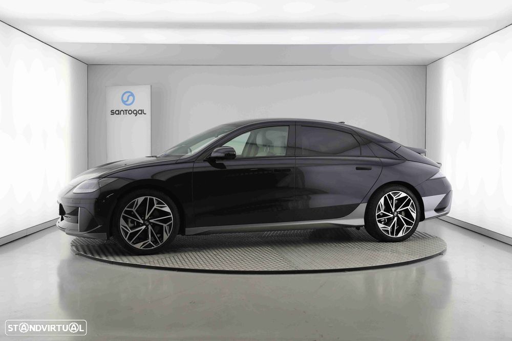 Hyundai Ioniq 6 - 2
