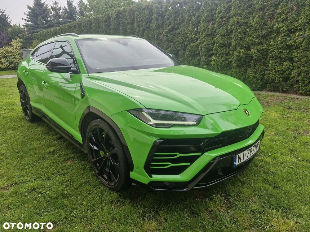 Lamborghini Urus - 4