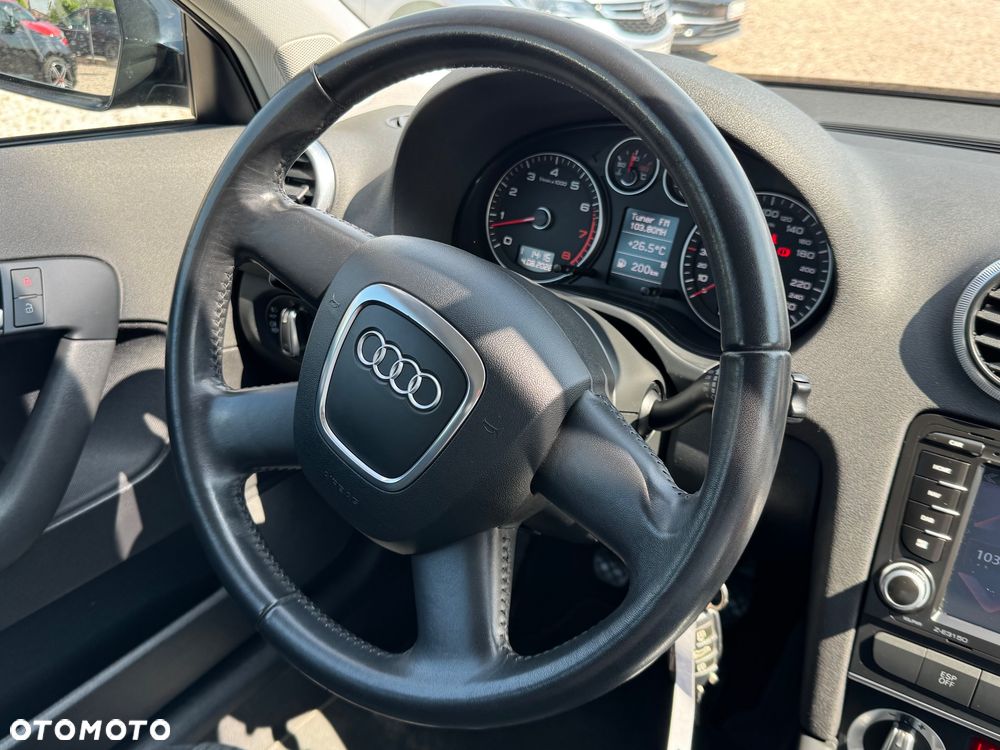 Audi A3 Sportback - 9