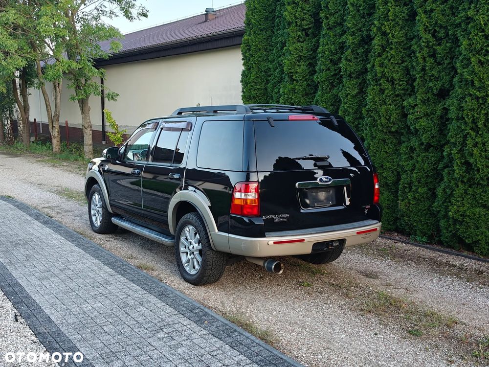 Ford Explorer 4.6 - 6