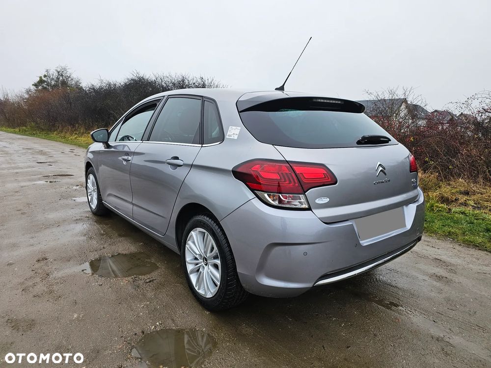Citroën C4 e-HDi 110 EGS6 98g Stop/Start System Tendance - 4