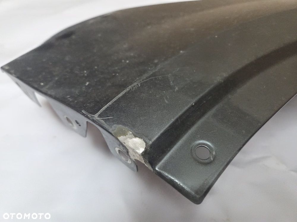 Błotnik prawy przód + listwa Audi Q7 4M0 - 6