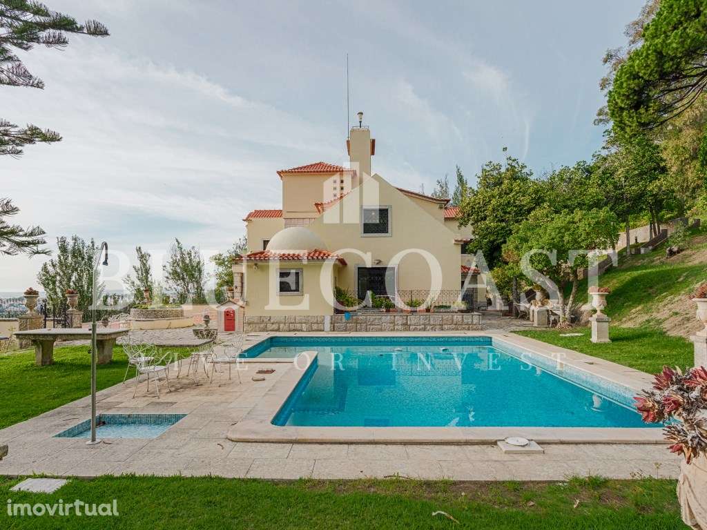 Fantástico Palacete com vista única na Costa da Caparica - Grande imagem: 3/53