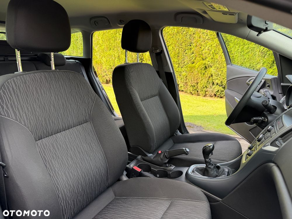 Opel Astra 1.4 Fun - 33