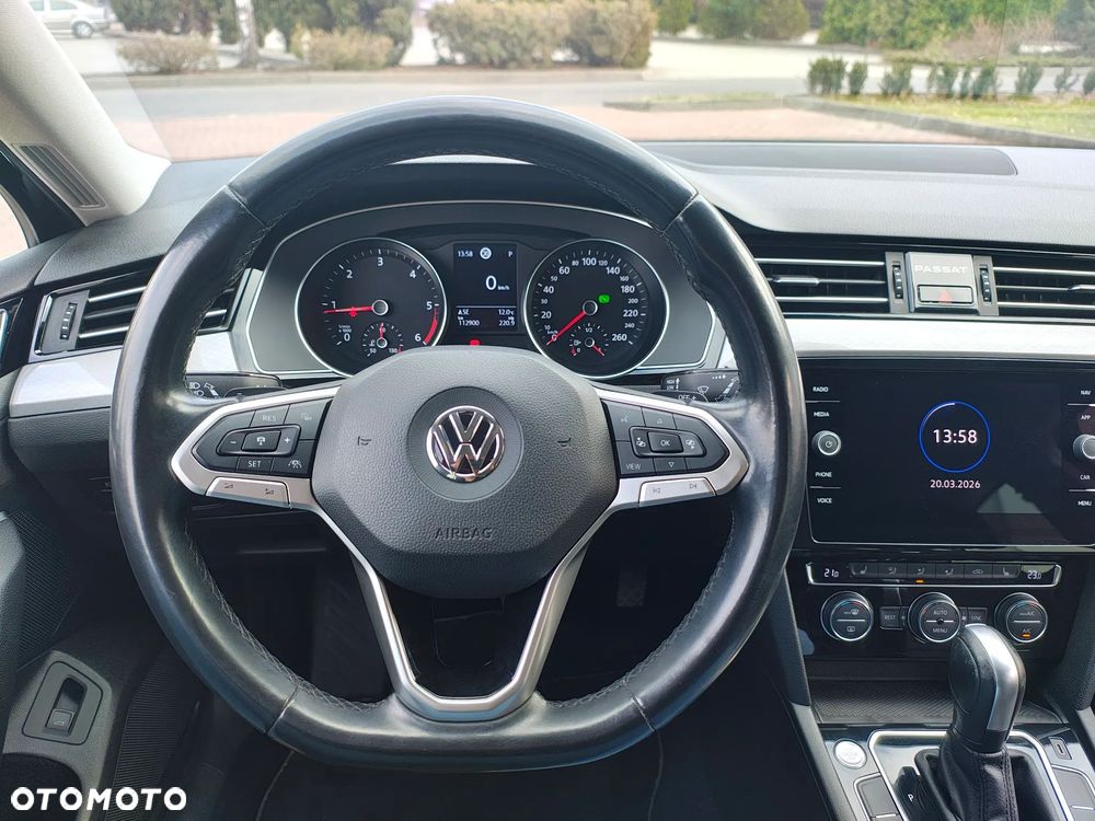 Volkswagen Passat 2.0 TDI EVO Business DSG - 36