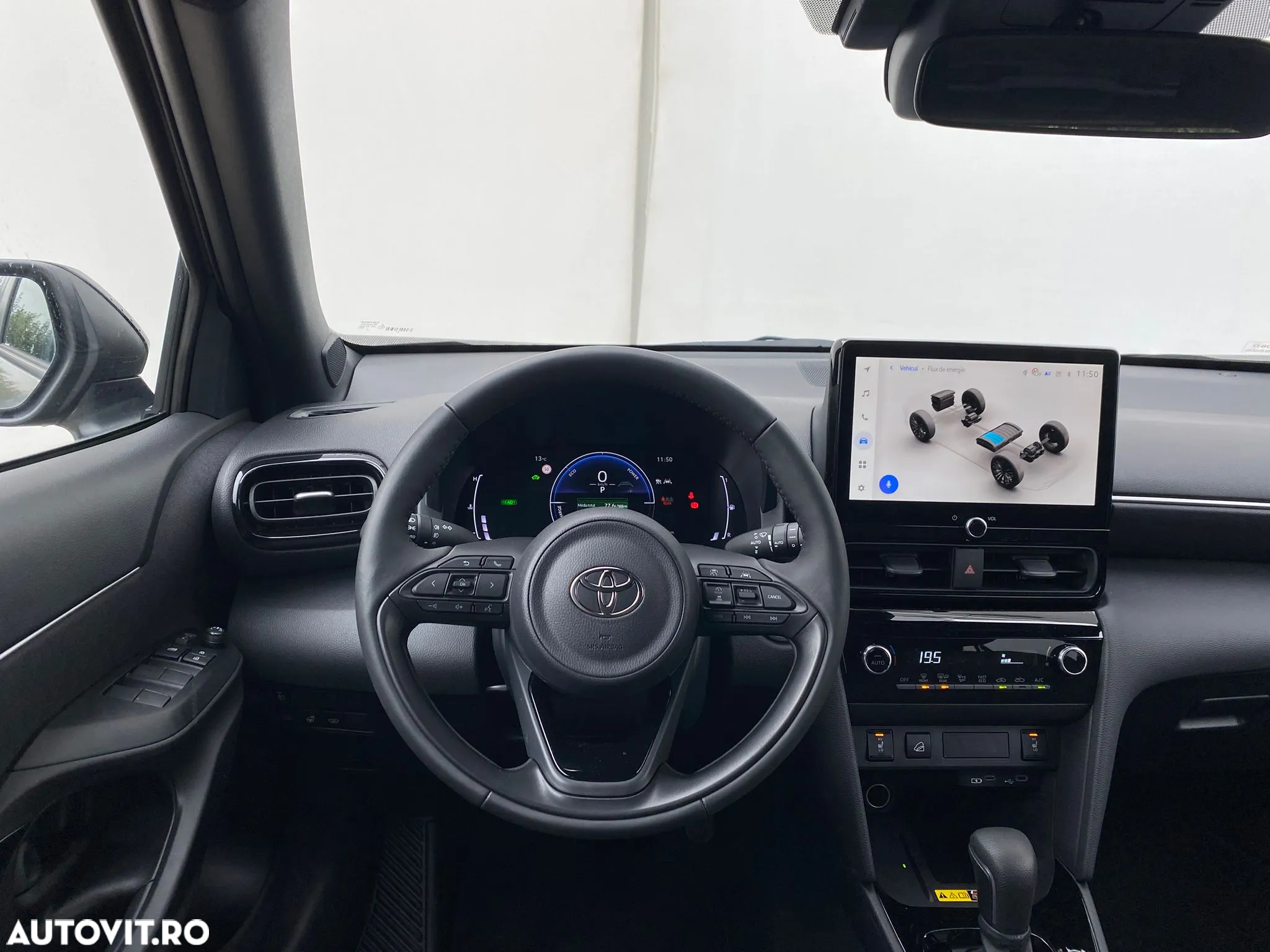 Toyota Yaris Cross 1.5 VVT-i HSD 4x4 Dynamic - 14