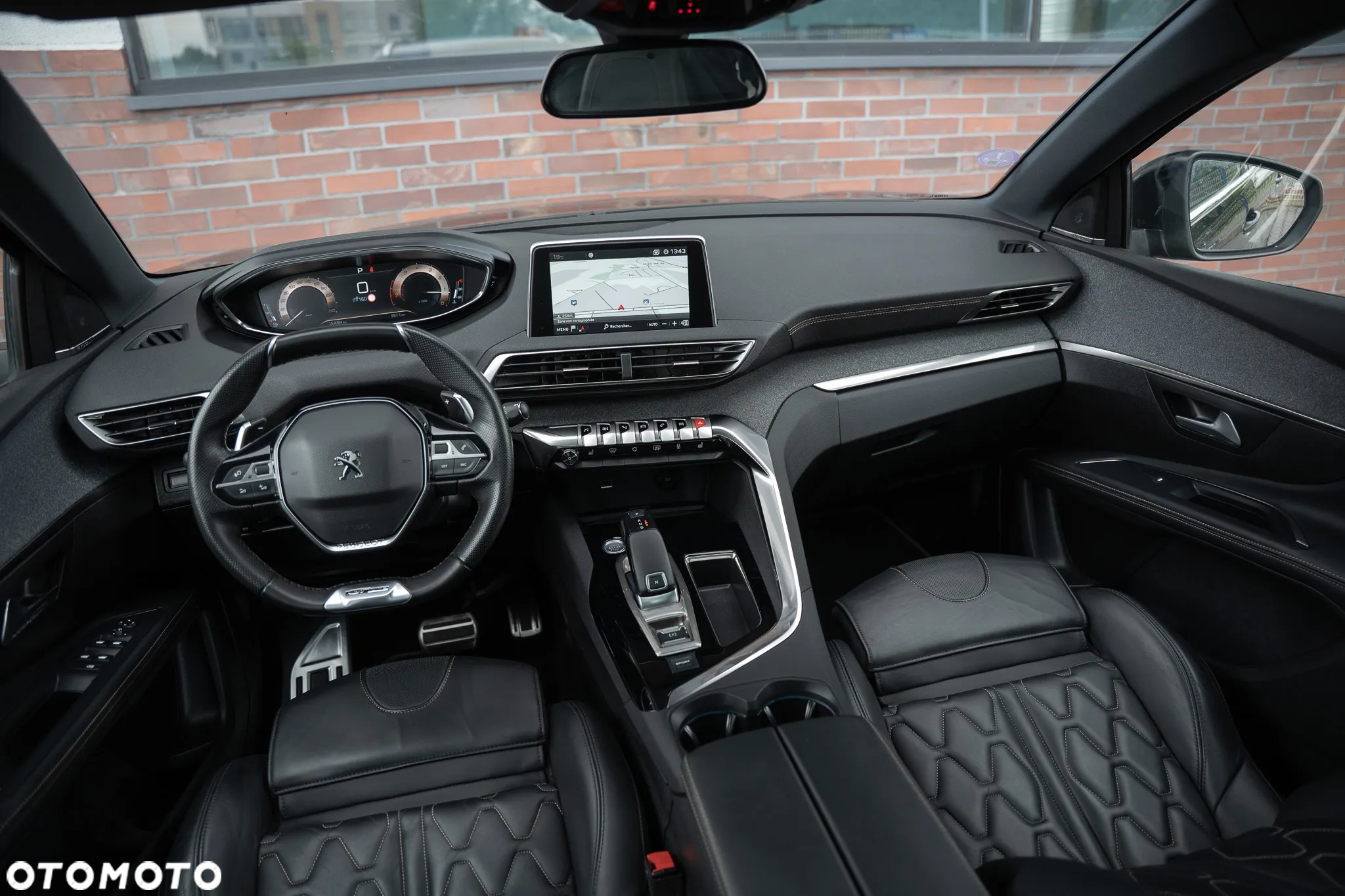 Peugeot 5008 1.6 PureTech GT S&S EAT8 - 26