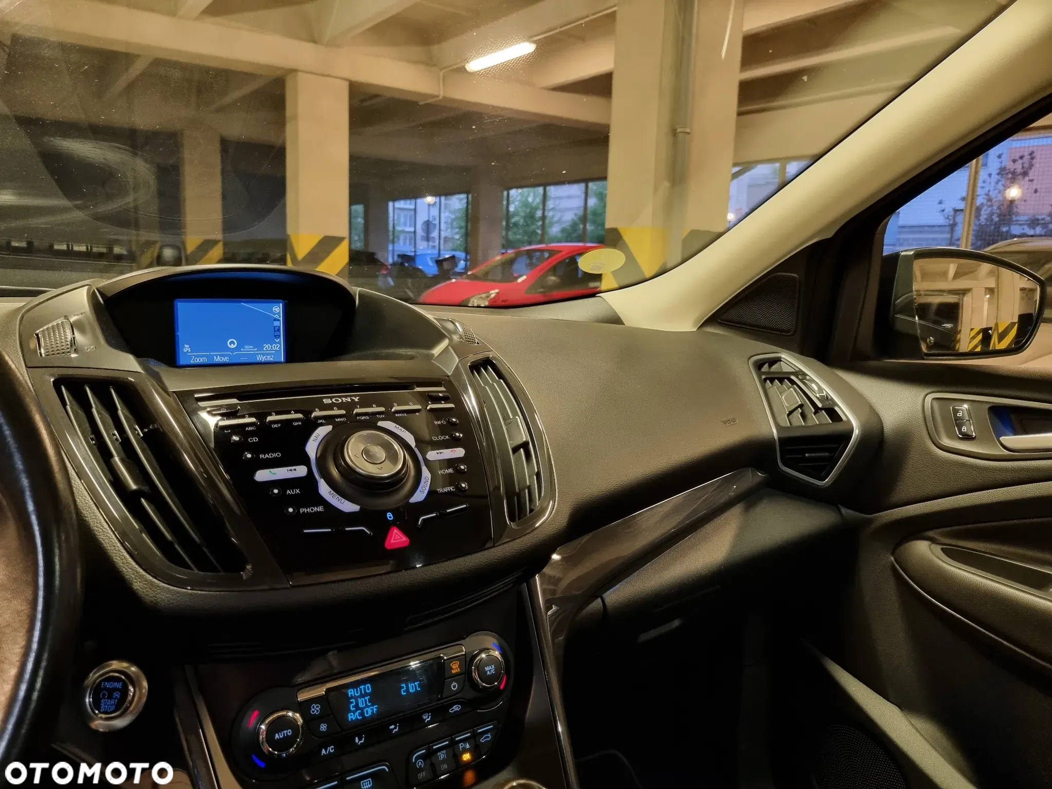 Ford Kuga 2.0 TDCi 4WD Titanium Plus - 27