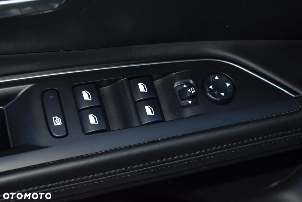 Peugeot 5008 BlueHDi 130 EAT8 Active - 23