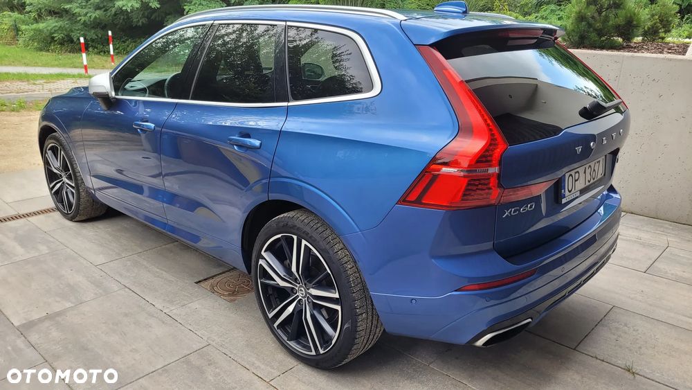 Volvo XC 60 T5 AWD R-Design - 36