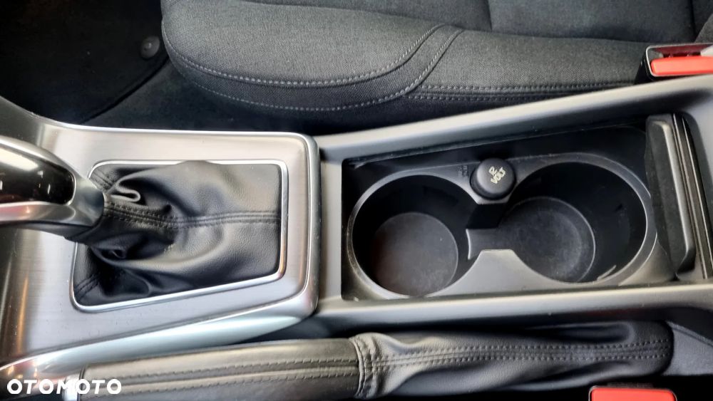 Volvo V40 Cross Country D3 Geartronic Kinetic - 33