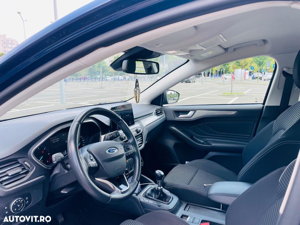 Ford Focus - 14