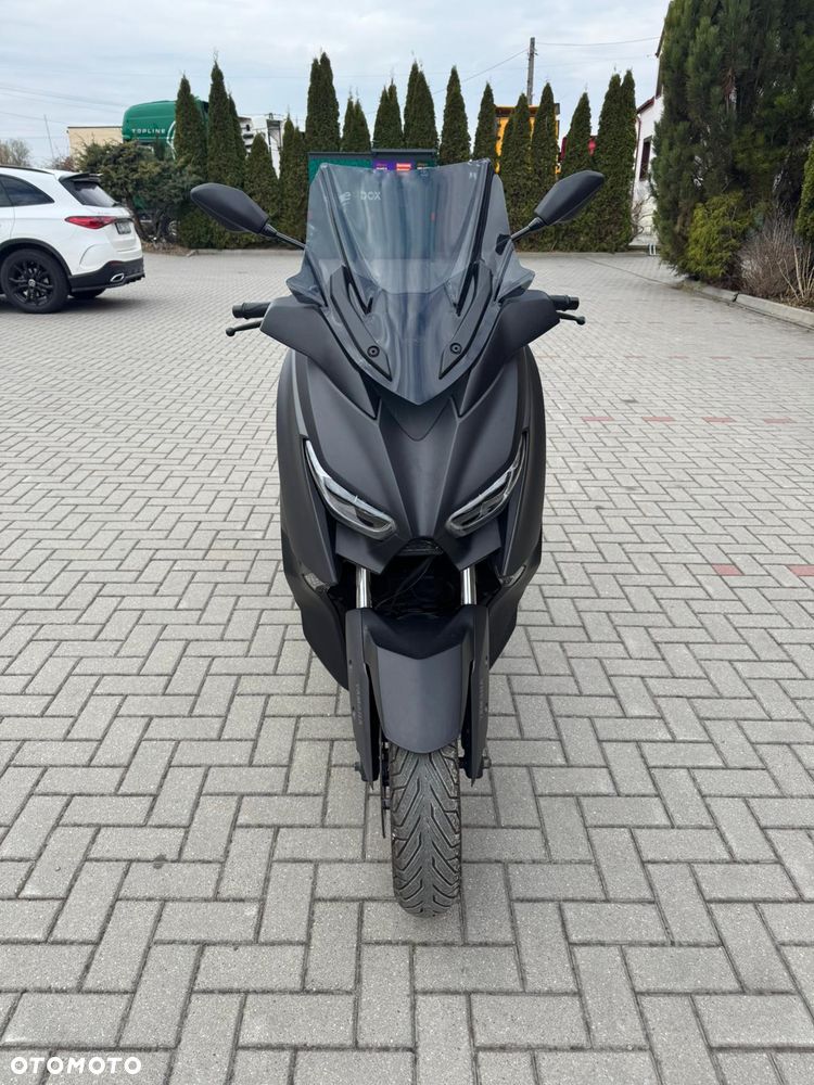 Yamaha X-max - 4