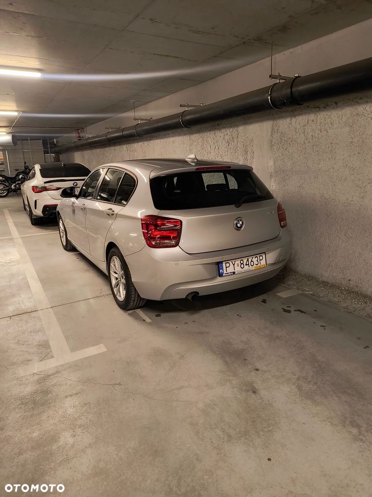 BMW Seria 1 116i Sport Line - 30