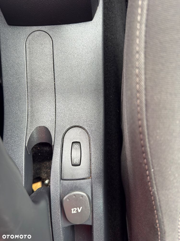 Renault Clio 1.2 16V Alize Euro5 - 15