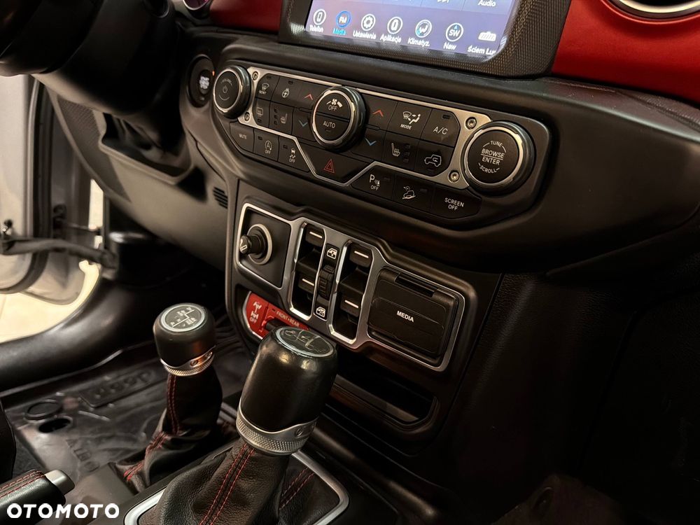 Jeep Wrangler 2.2 CRDi AWD Automatik Rubicon - 40