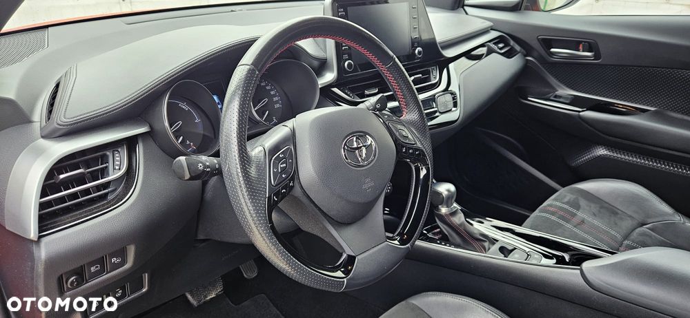 Toyota C-HR - 13