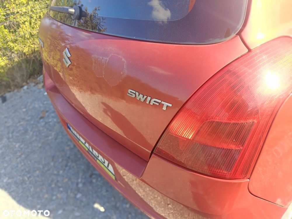 Suzuki Swift 1.3 Classic - 5