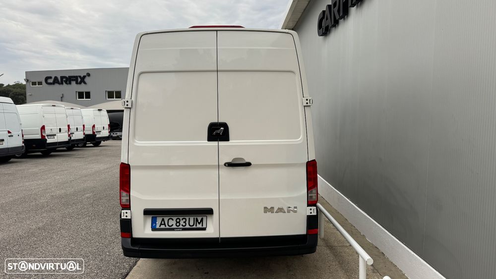 VW Crafter MAN TGE 2.0 TDI - 8